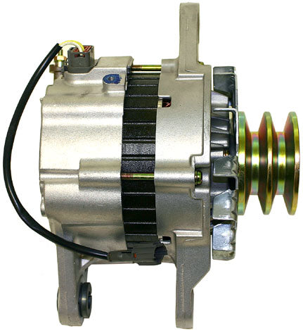 Alternator 24V 50A Brushless Isuzu /John Deer / Hitachi (14-701)
