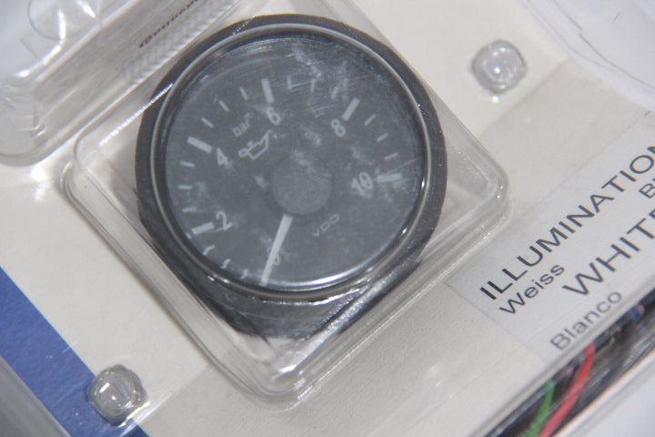 VDO Oil Pressure Gauge 10Bar 12/24V (A2C3833170030)